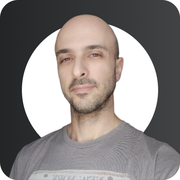 Alex Maniotis